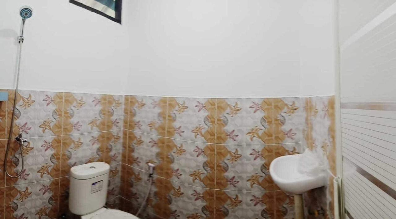 Express O 91843 Bbs Villa Ciater Bandung Bagian luar foto